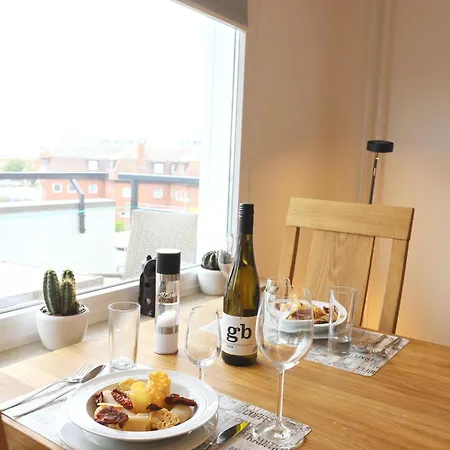 Einfaches 2-zimmer-appartement Mit Balkon. * Westerland