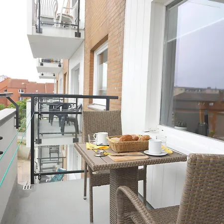 Einfaches 2-zimmer-appartement Mit Balkon. Apartman Westerland