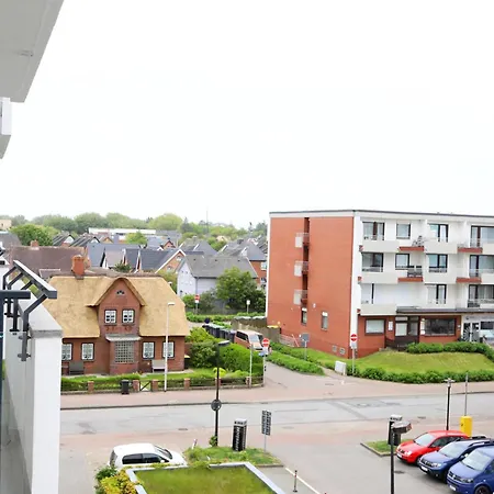 Einfaches 2-zimmer-appartement Mit Balkon. Westerland