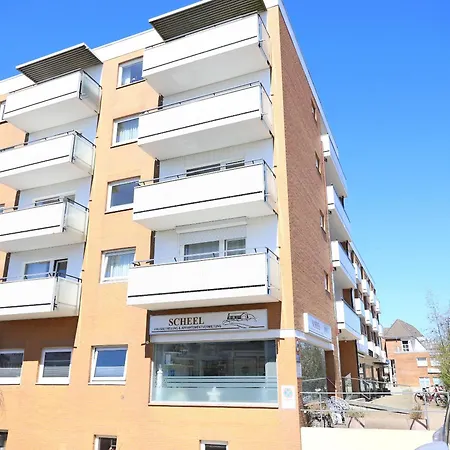 Einfaches 2-zimmer-appartement Mit Balkon. 아파트